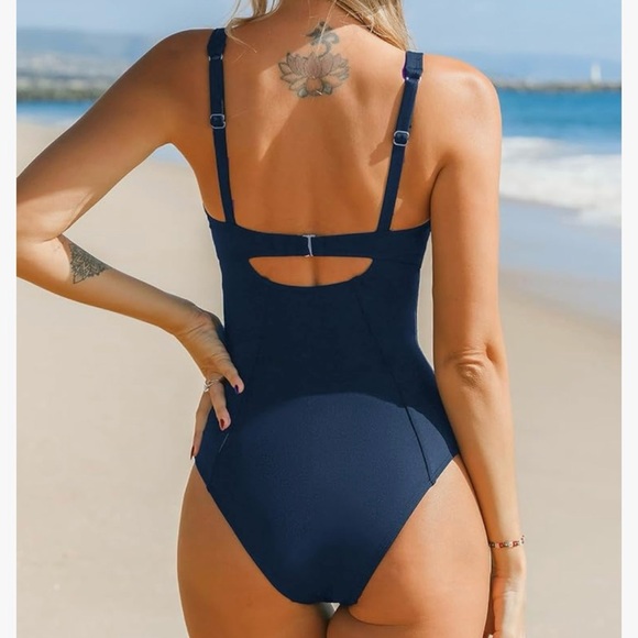 NWT Cupshe Navy Underwire & Tummy Control One-Piece - Picture 3 of 4